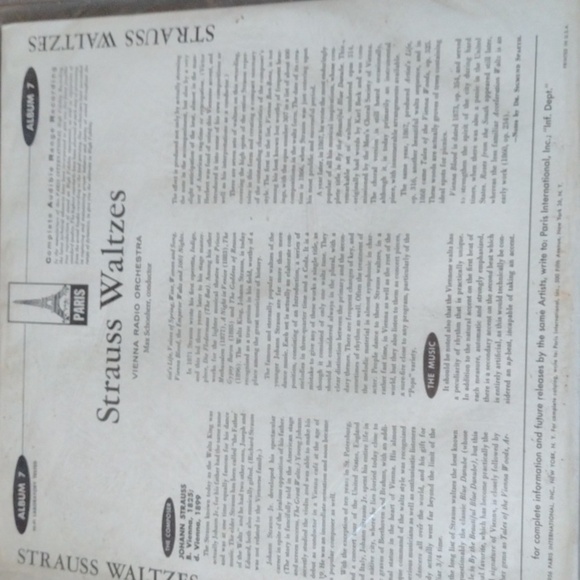 Strauss Waltzes LP - Picture 2 of 3